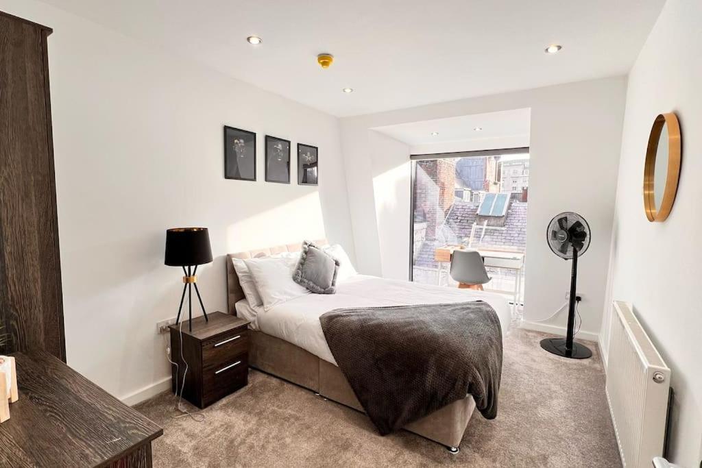 Apartamento Top Floor Gem In Liverpool City Centre Exterior foto