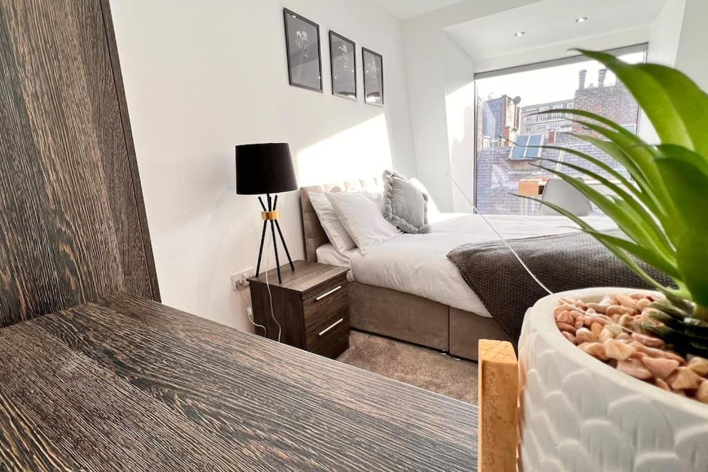 Apartamento Top Floor Gem In Liverpool City Centre Exterior foto